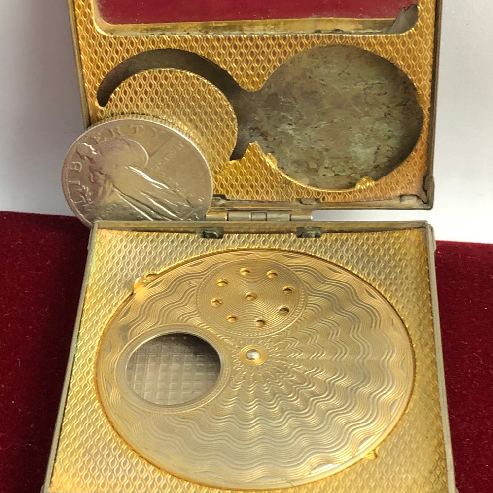Vintage 1930's Silver Art Deco dance coin compact - Picture 4 of 8